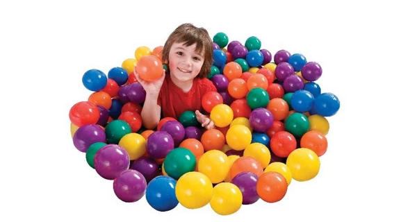 Míčky malé barevné 100 kusů